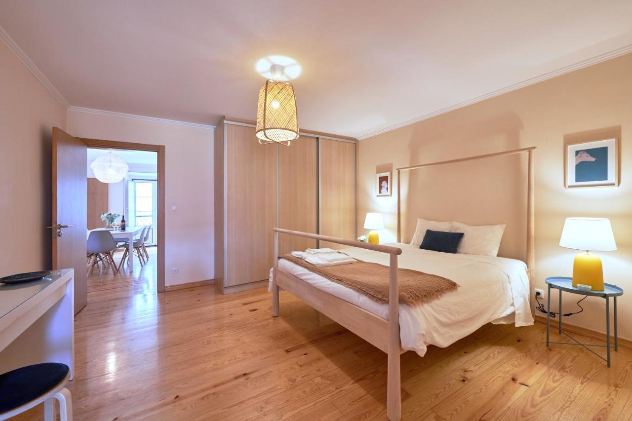 Renovated And Spacious Duplex Apartment With Patio, By Timecooler Lisboa Exterior foto