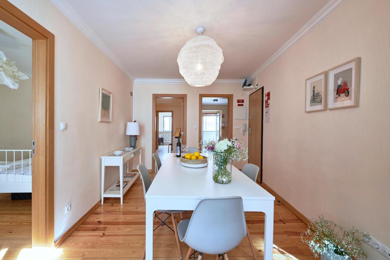 Renovated And Spacious Duplex Apartment With Patio, By Timecooler Lisboa Exterior foto