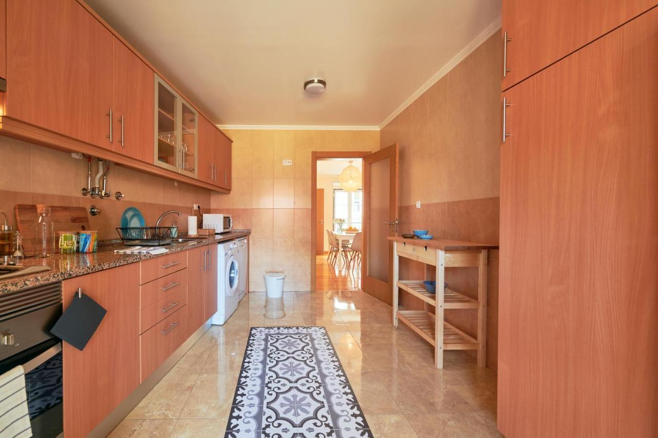 Renovated And Spacious Duplex Apartment With Patio, By Timecooler Lisboa Exterior foto