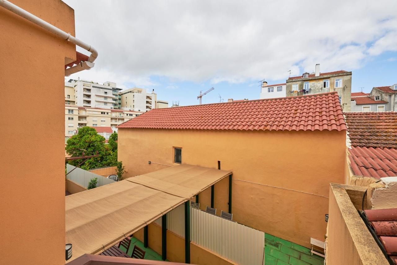 Renovated And Spacious Duplex Apartment With Patio, By Timecooler Lisboa Exterior foto